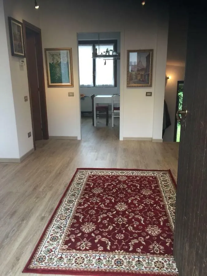 Rana B&B Ornago 0*,  Italy