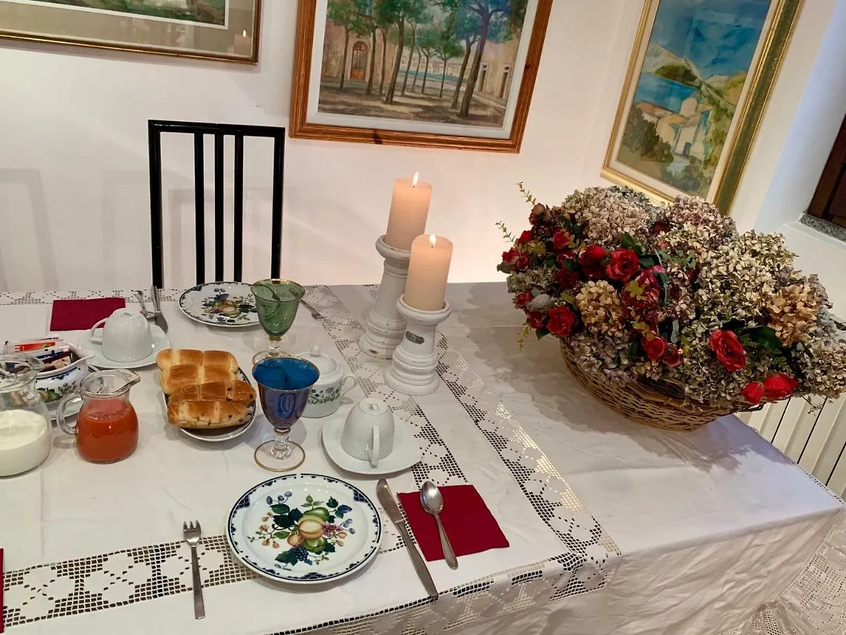 Rana B&B Ornago Bed & Breakfast